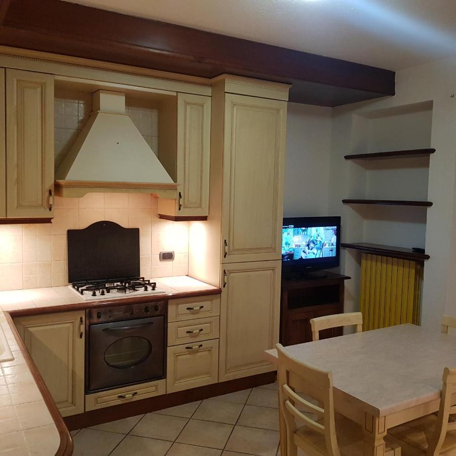 Appartement Via Sacco à Aoste Extérieur photo